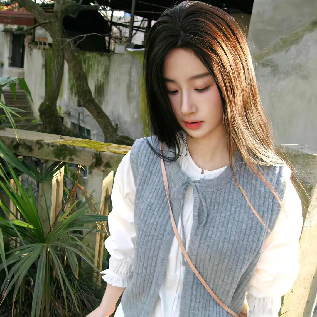 杜鹃的婚约海报